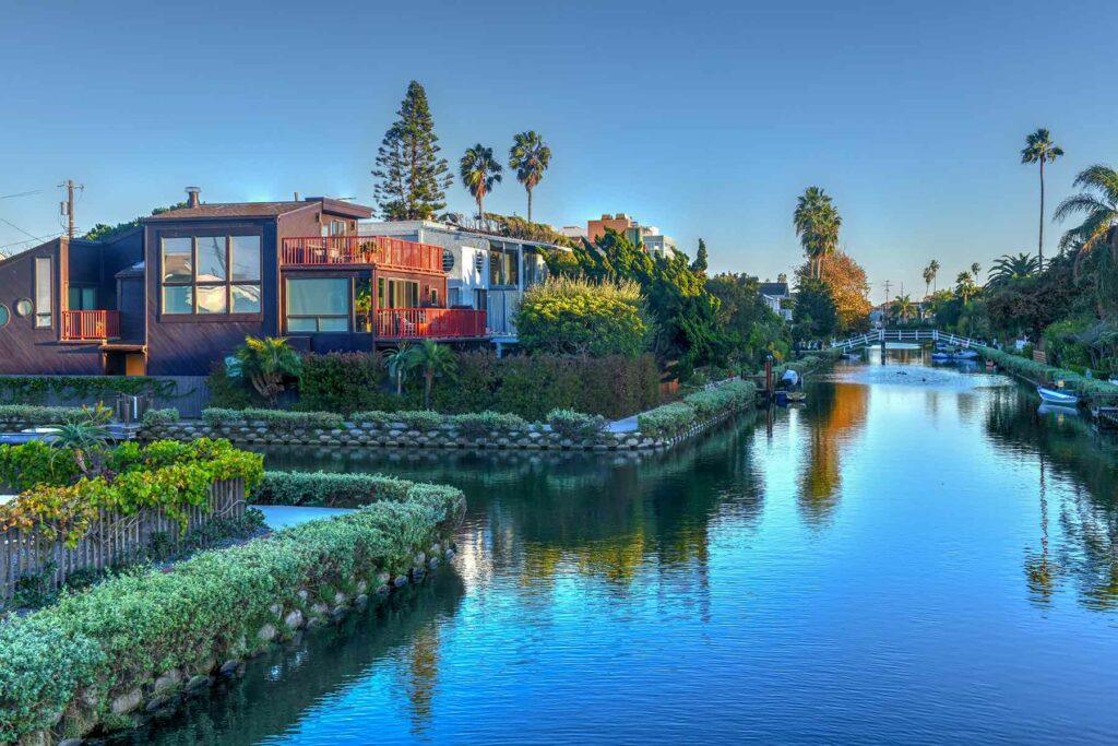 Venice Canals, a Los Angeles engagement shoot location