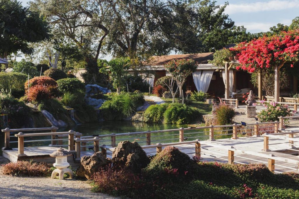 Redland Koi Gardens outdoor wedding venue in miami