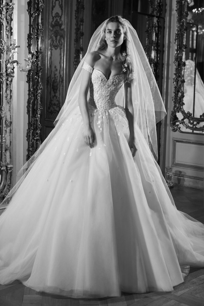 Bridal veil hotsell trends 2019