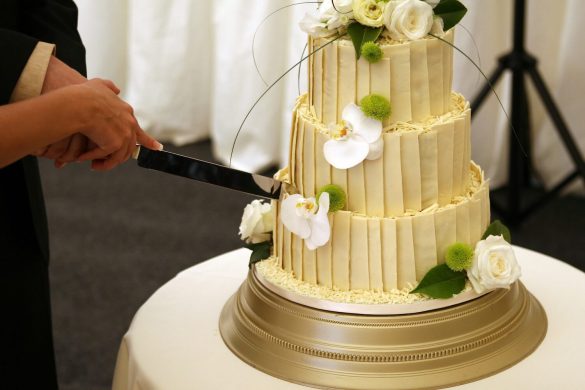 20 Unique Wedding Cake Ideas for 2021 - Joy
