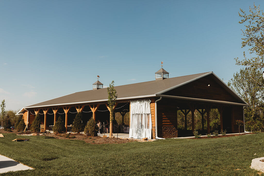 the legacy at green hills outdoor wedding venue kansas city