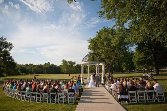 7 Amazing Outdoor Wedding Venues in Kansas City Joy