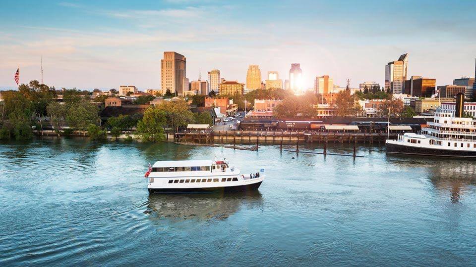 hornblower sacramento river cruises outdoor wedding venue sacramento