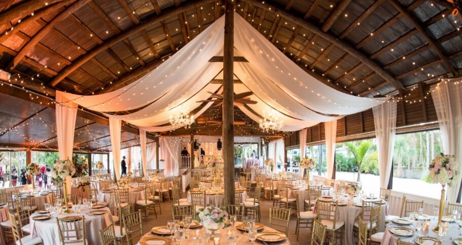 paradise cove outdoor wedding venue orlando