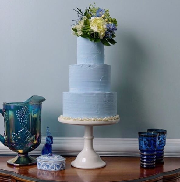 refreshing wedding cake for a spring wedding unique wedding cake idea