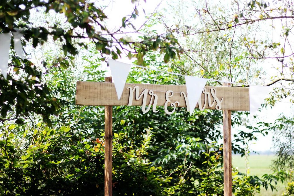 summon your DIY skills green eco-friendly wedding