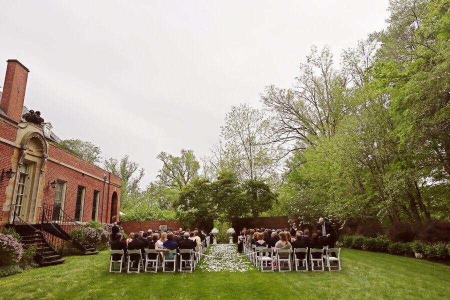 The 7 Best Outdoor Wedding Venues in Cincinnati Joy