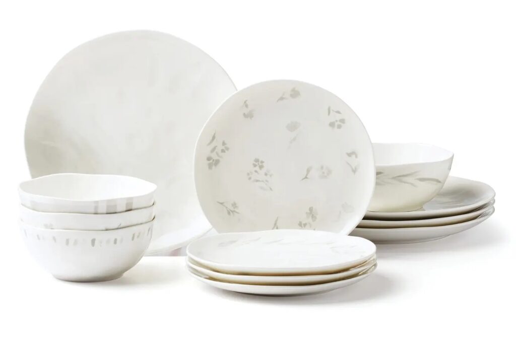 Lenox Oyster Bay 12-Piece Dinnerware Set