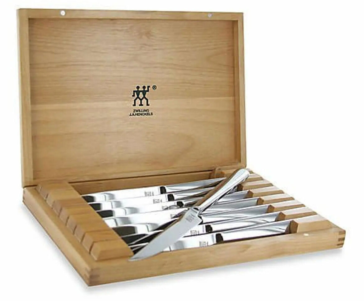 The Best Knives and Cutting Boards for Your Wedding Registry Joy