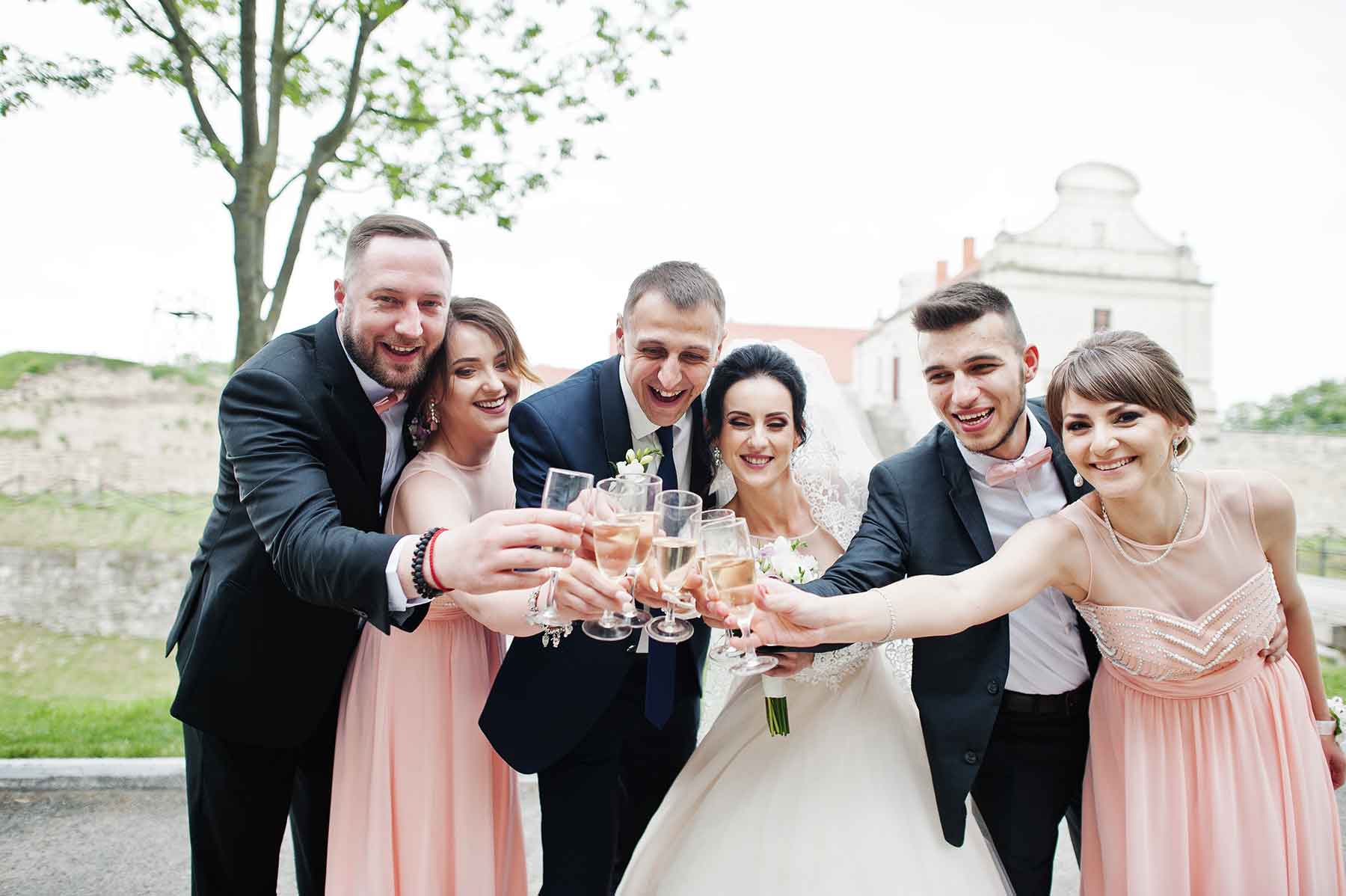 Modern Wedding Party Roles & Responsibilities Explained - Joy