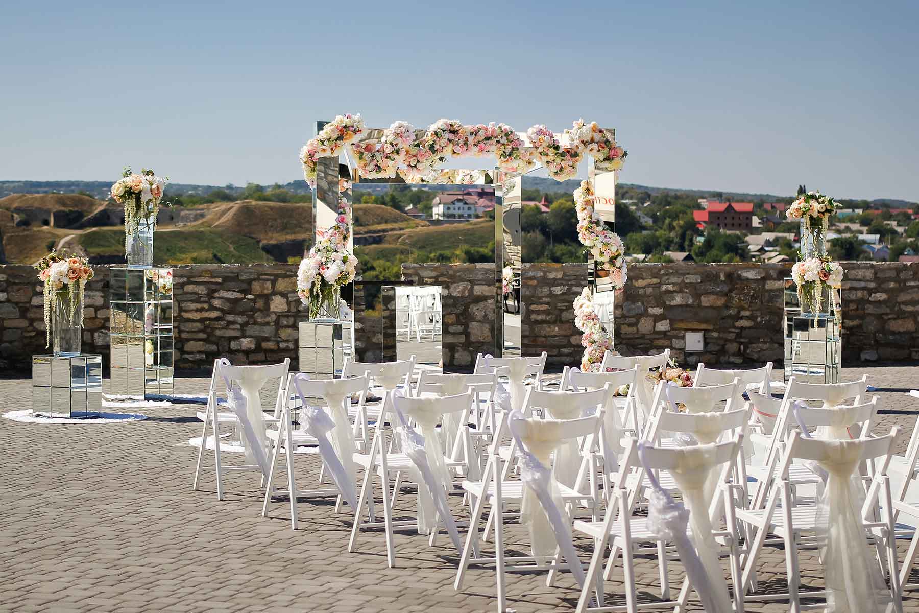 35-dreamy-micro-wedding-ideas-joy