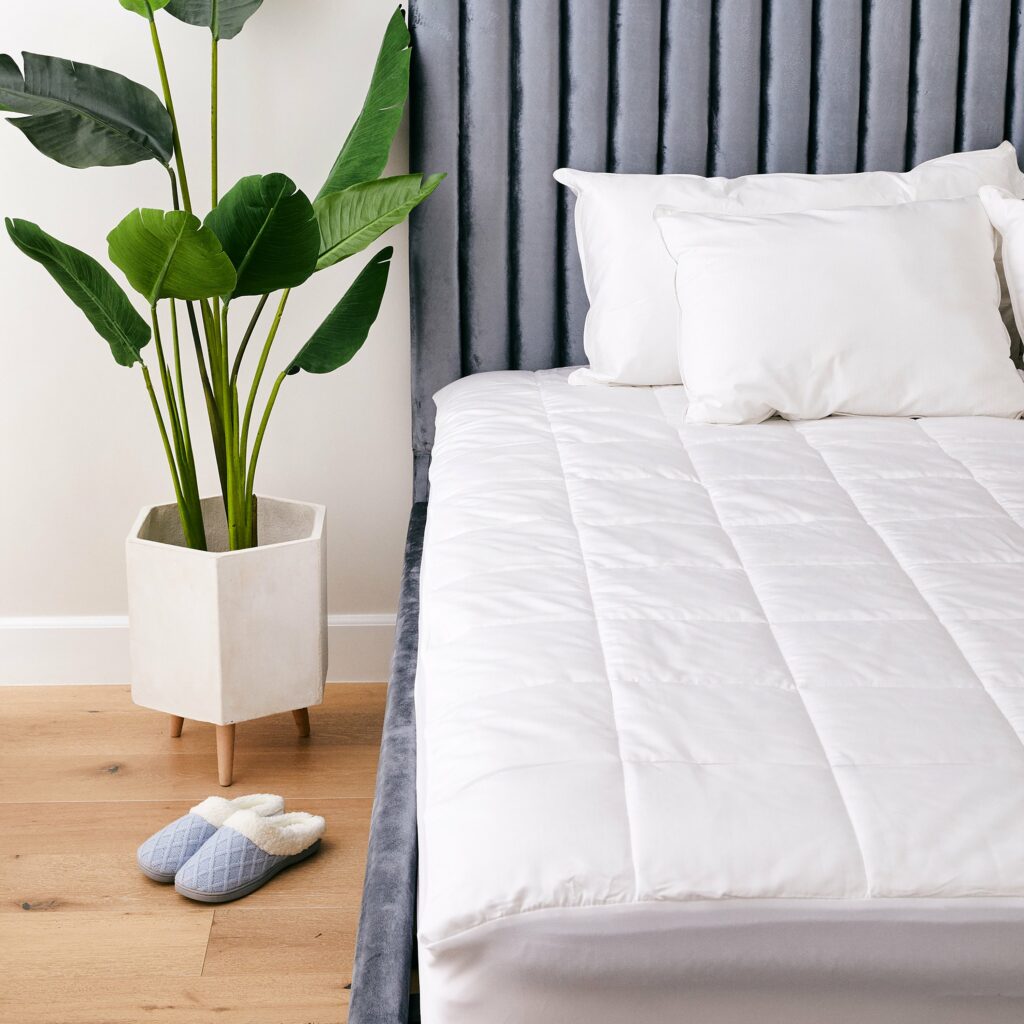 The Best Bedding Items to Add to Your Registry - Joy