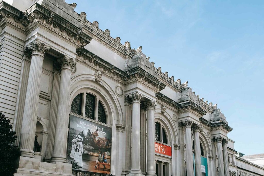Metropolitan Museum of Art, one of the best places to propose in the U.S.