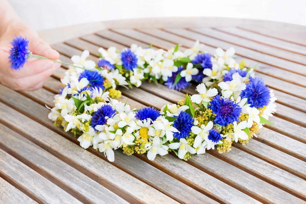 Engagement party favor: flower crowns