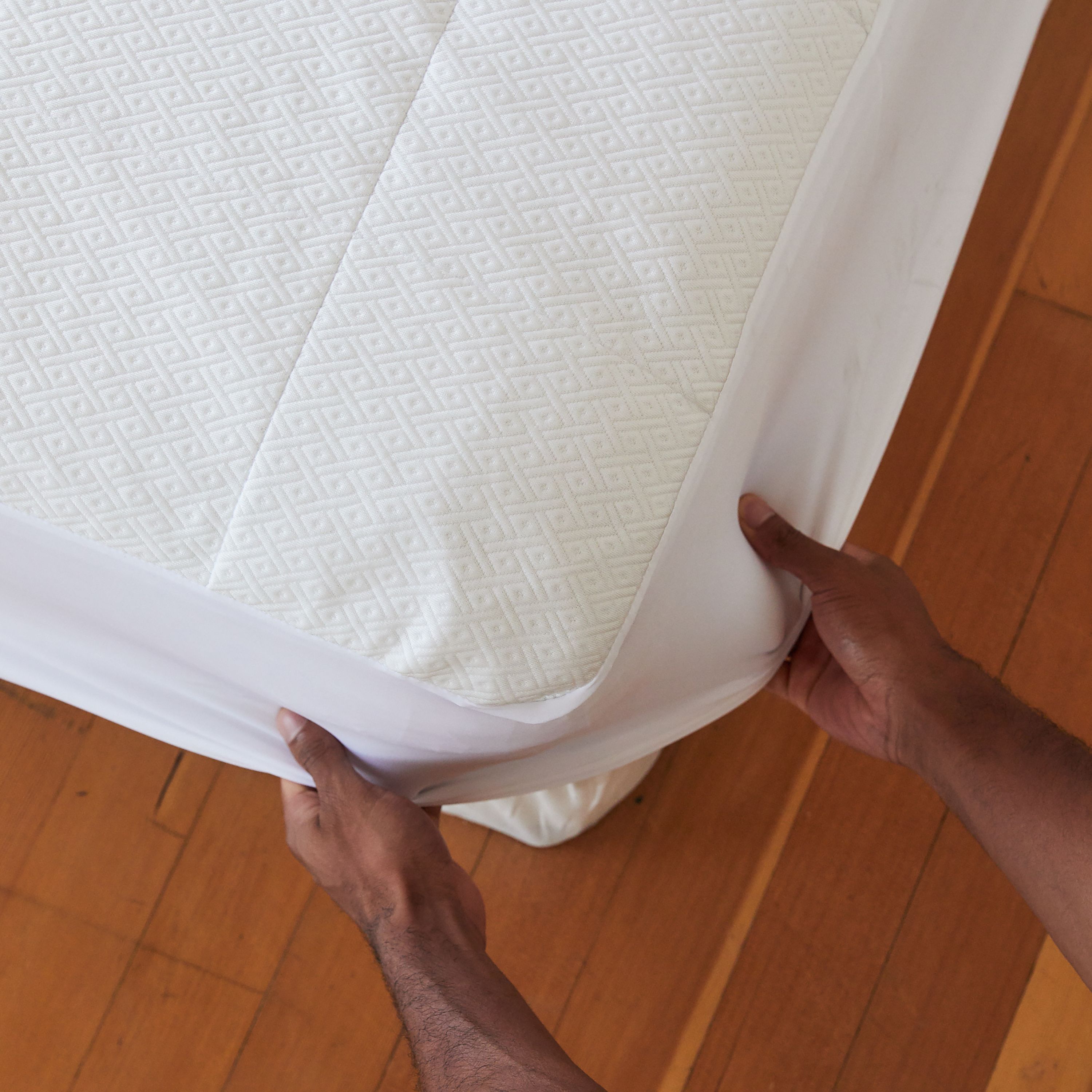 Slumber Cloud Cooling Core Mattress Protector, CalKing Joy